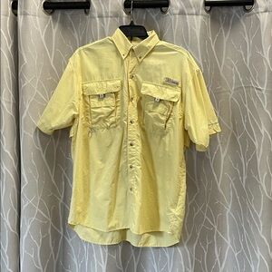 Columbia PFG Men's Size M Yellow Fishing Shirt, no tag
